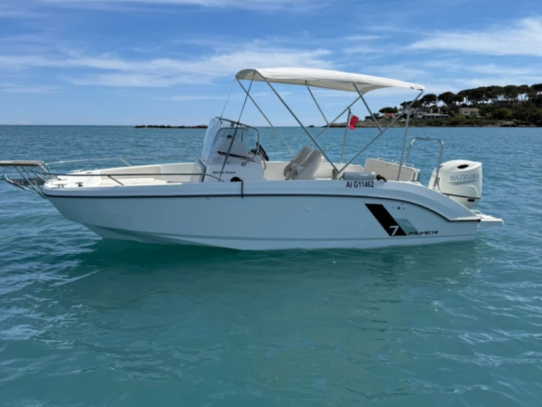 Location Bateau à moteur à Antibes - Bénéteau Flyer 7 SPACEdeck