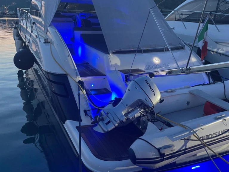 Location bateau Princess Princess V55 à Nettuno sur Samboat