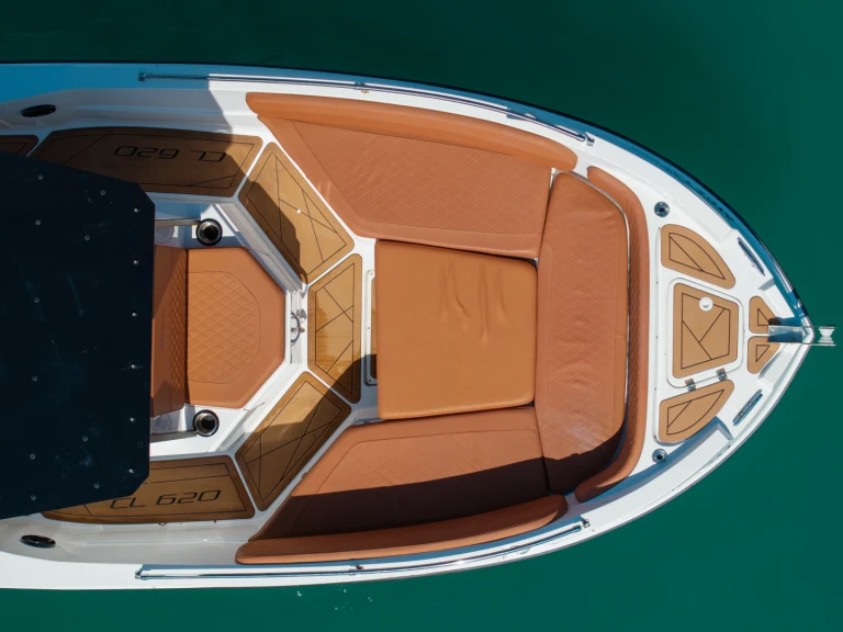 Louez un Nireus CL 620 à Zakynthos