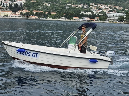Location à Cavtat - Reful marine Reful 490 open sur SamBoat