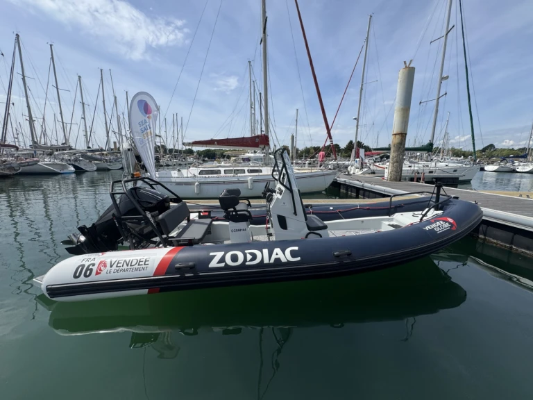 Louer Semi-rigide avec ou sans skipper Zodiac à La Forêt-Fouesnant
