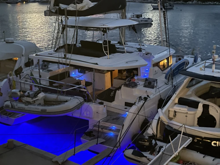 Location Catamaran Lagoon avec permis