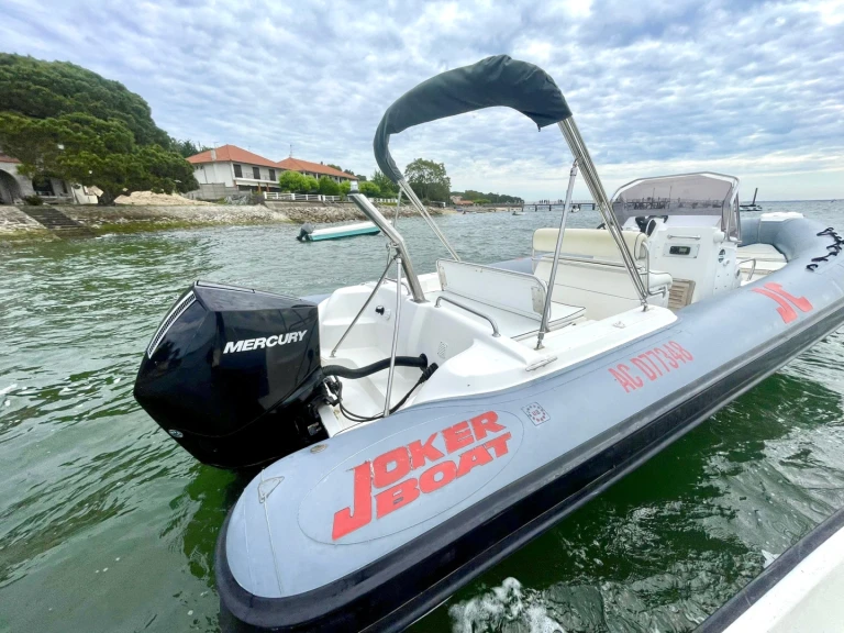 Semi-rigide à louer à Lège-Cap-Ferret au meilleur prix