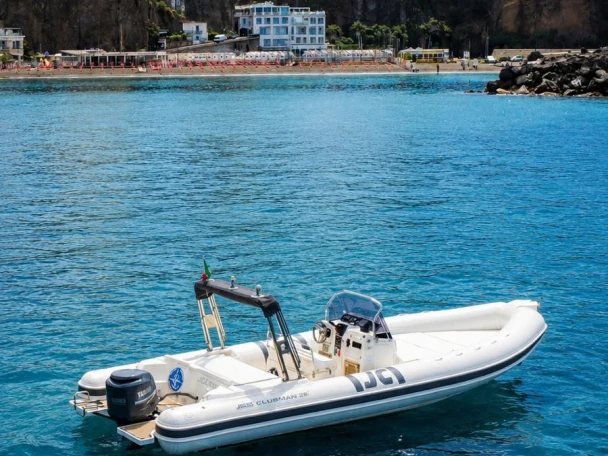 Semi-rigide à louer à Torre Annunziata au meilleur prix