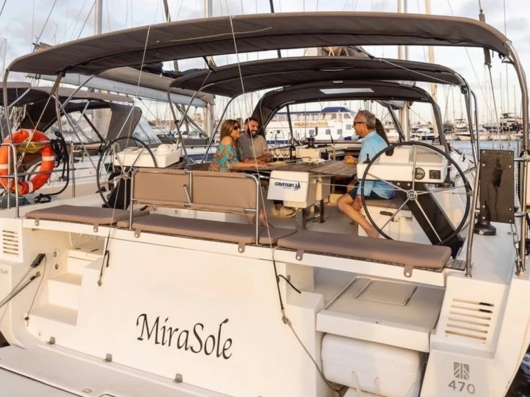 Location à Cagliari - Dufour Dufour 470 sur SamBoat