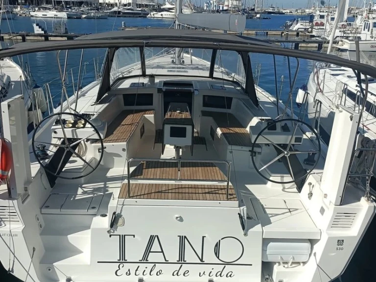 Dufour Dufour 530 a louer à Cagliari