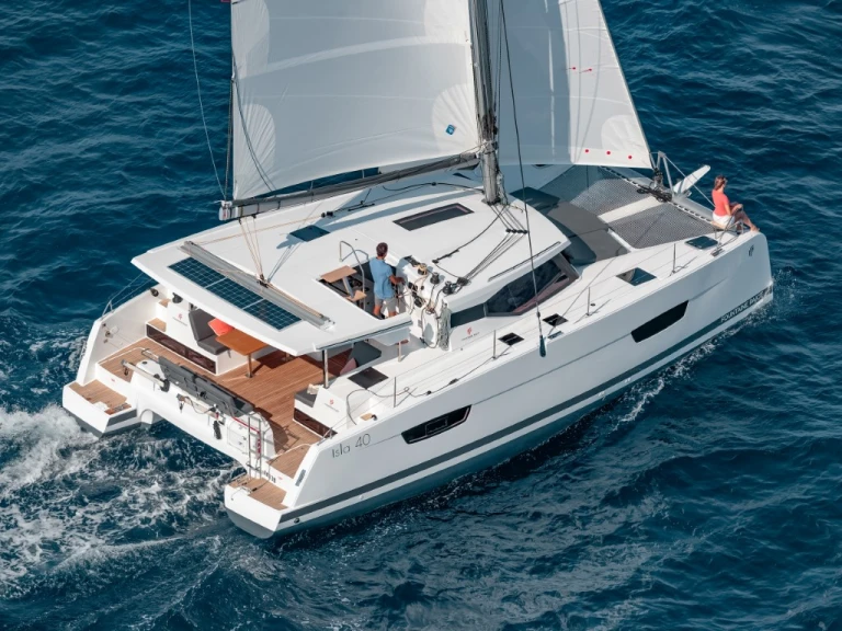 Location à Cagliari - Fountaine Pajot Isla 40 sur SamBoat