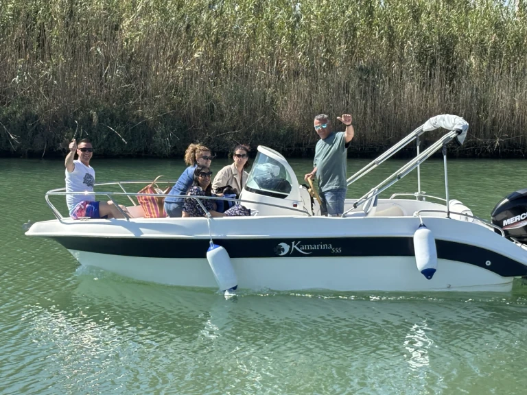 Quicksilver Activ 555 Bowrider a louer à Siracusa