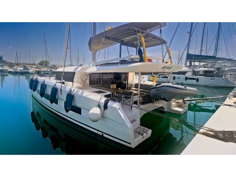 Location à Álimos - Dufour Dufour 48 sur SamBoat
