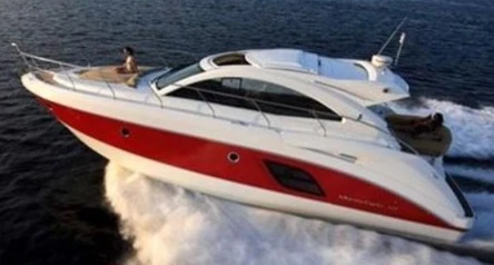 Location Yacht Bénéteau avec permis