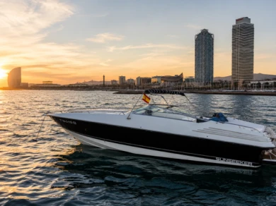 Sunseeker Monterey 27 a louer à Port Olympique de Barcelone