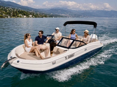 Yacht charter Amphion-les-Bains - Bayliner VR5 OB on SamBoat