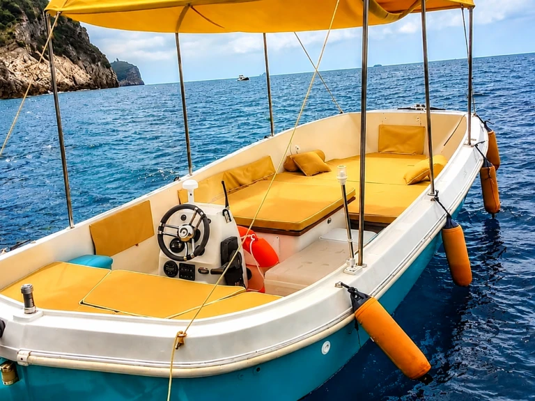 Location Bateau à moteur à La Spezia - Gozzo Gozzo