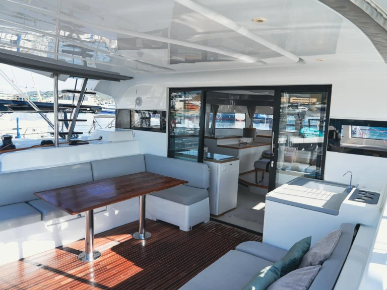 Location à Es Jondal - Excess Excess 15 sur SamBoat