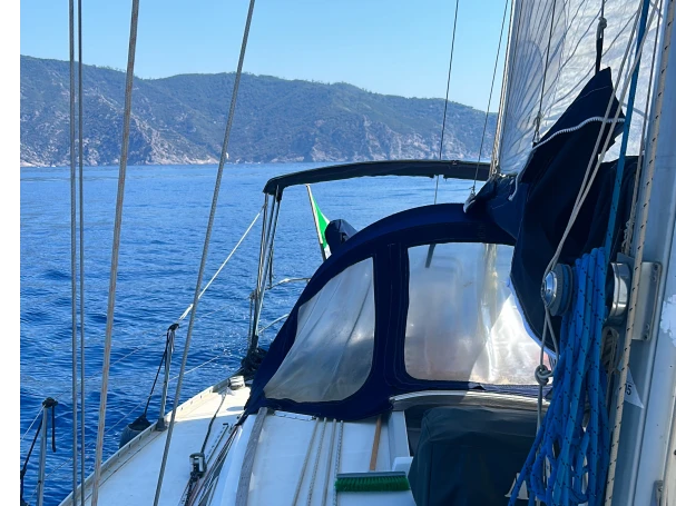 Louez un Bénéteau First 375 à Gênes
