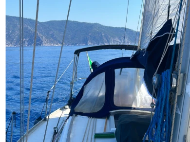 Louez un Bénéteau First 375 à Gênes