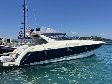 Hire a Sunseeker Camargue 55 Nidri