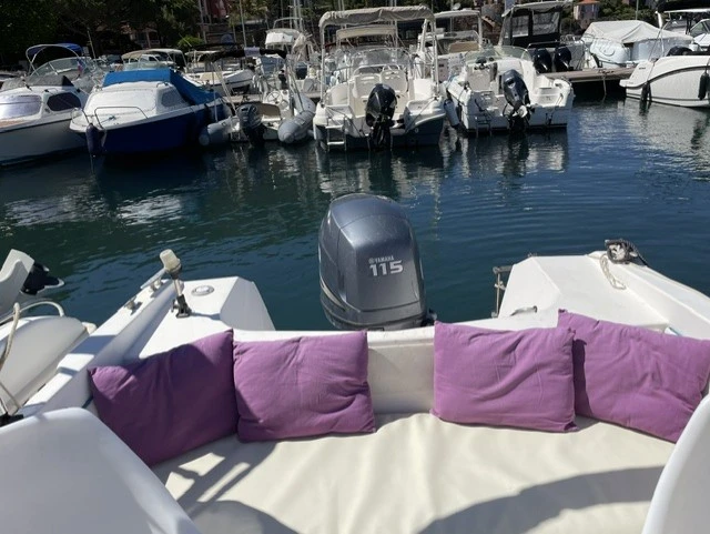Louer Bateau à moteur avec ou sans skipper Arcoa à Mandelieu-la-Napoule