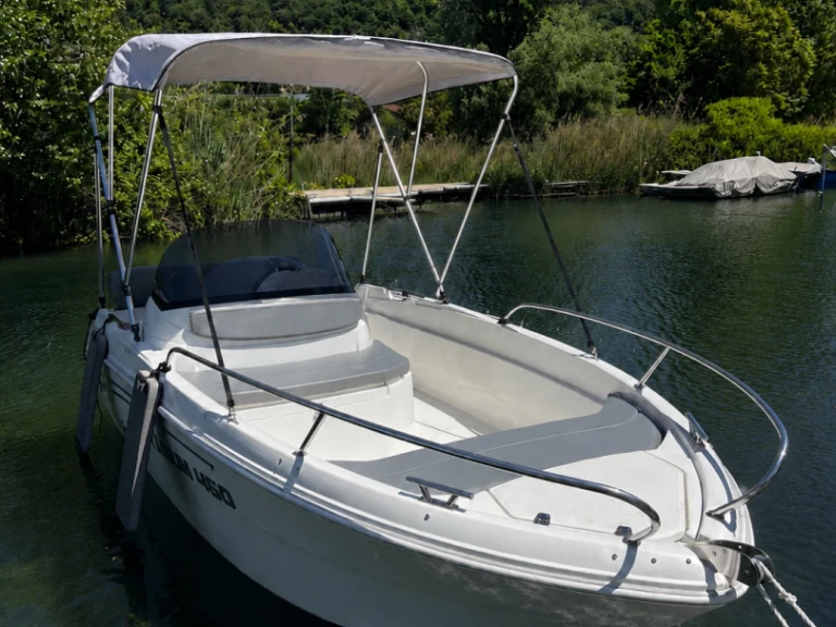 Location bateau Aix-les-Bains pas cher 460