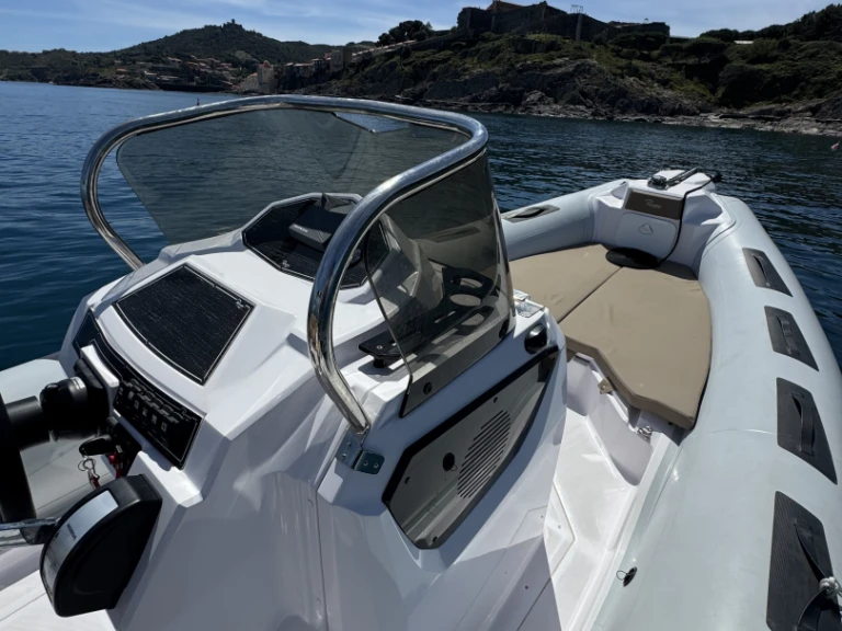 Ranieri Cayman 26 Sport Touring a louer à Argelès-sur-Mer