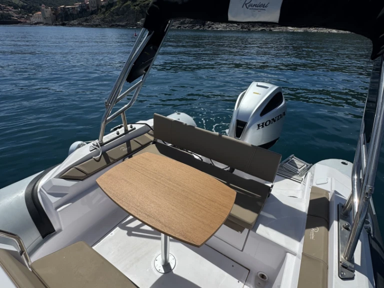 Location à Argelès-sur-Mer - Ranieri Cayman 26 Sport Touring sur SamBoat