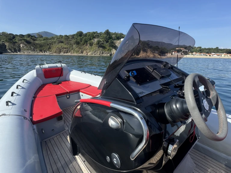 Louer Semi-rigide avec ou sans skipper Prua al vento à Argelès-sur-Mer