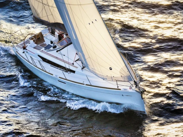 Jeanneau Sun Odyssey 389 a louer à Palma de Majorque