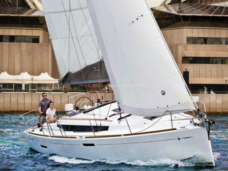 Location bateau Jeanneau Sun Odyssey 389 à Palma de Majorque sur Samboat