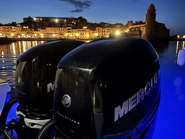 Location à Argelès-sur-Mer - Prua al Vento  HURACAN 9.8 sur SamBoat