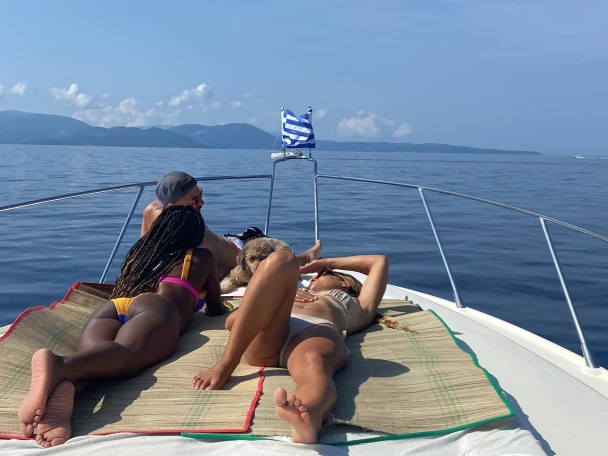 Louez un Sunseeker Portofino 400 à Nidri