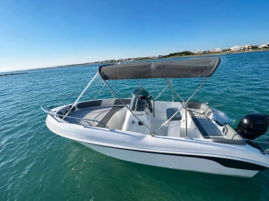 Yacht charter Porto Cesareo cheap Elegance 5,85