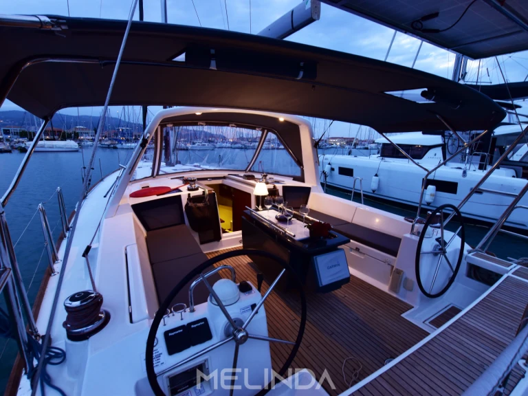 Louez un Bénéteau Oceanis 45 à Lefkáda