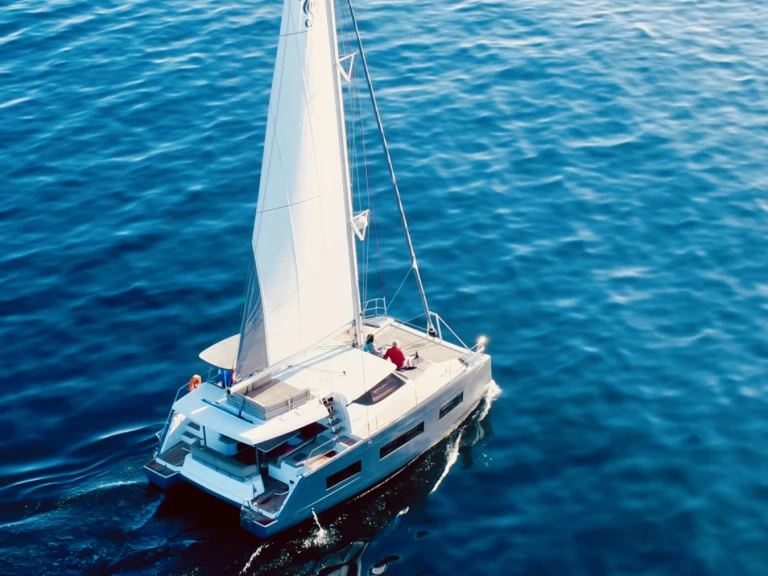 Location bateau Port Mahon pas cher Aventura 37
