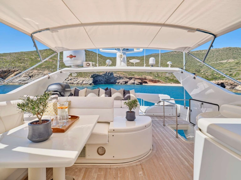 Location à Lávrio - Ferretti APE&Iota;RON BLUE sur SamBoat