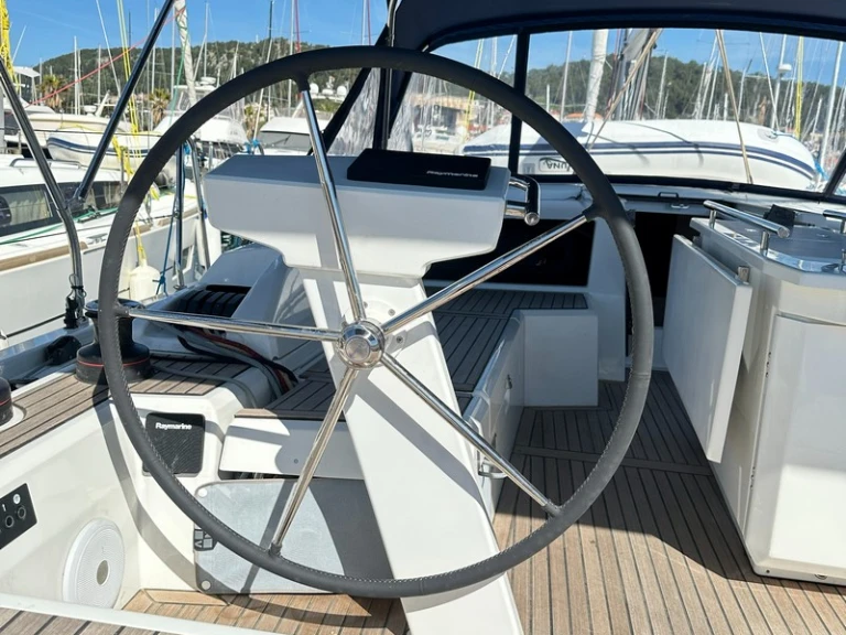 Louez un Bénéteau Oceanis 46.1 à Split