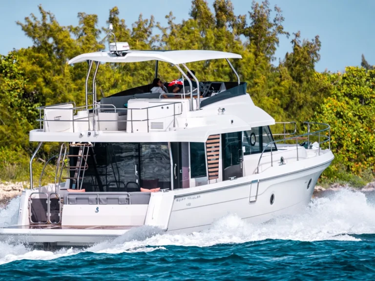 Location bateau Bénéteau Swift Trawler 48 à Capri sur Samboat
