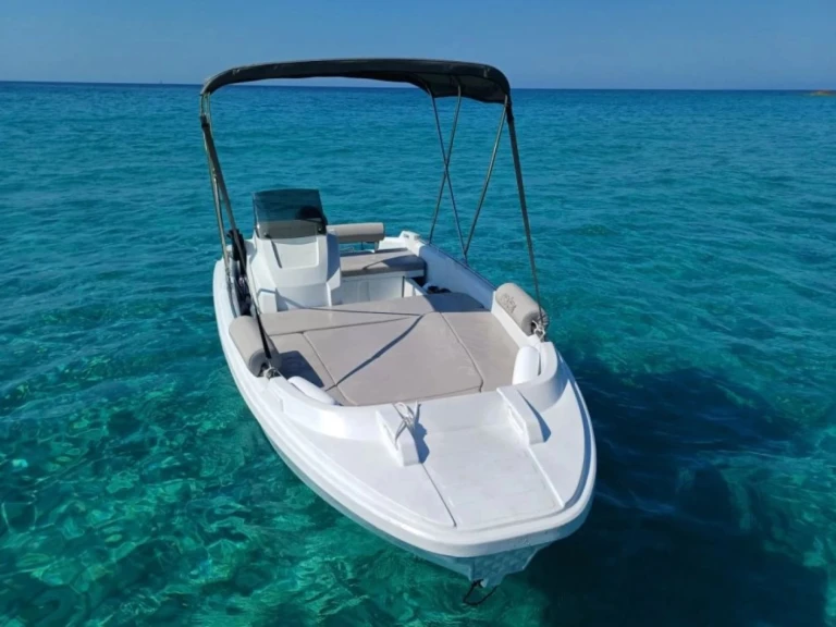 Location Bateau à moteur à Parentis-en-Born - ROTO 450 S FAMILY