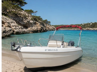 Yacht charter Ciutadella de Menorca - Saver OPEN 520 on SamBoat