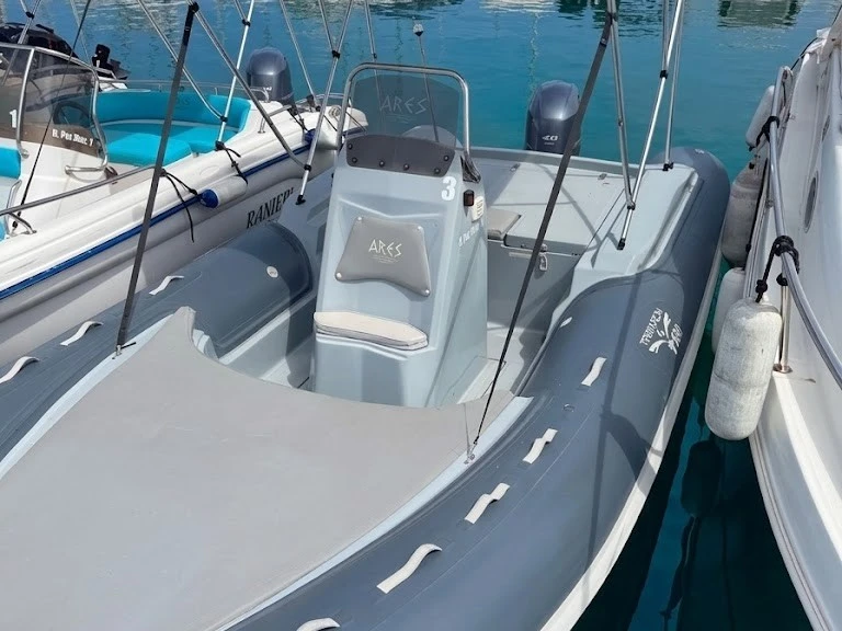 Location Semi-rigide à Alghero - Trimarchi Trimarchi 580