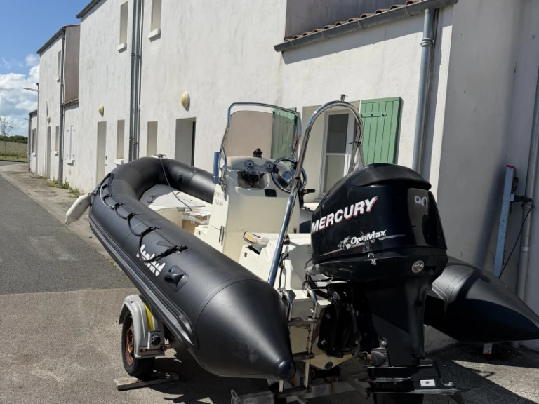 Location à La Cotinière - Bombard Sunrider 550 sur SamBoat