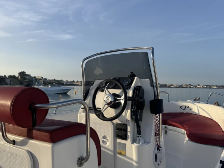 Location bateau Zakynthos pas cher Blu Water 170