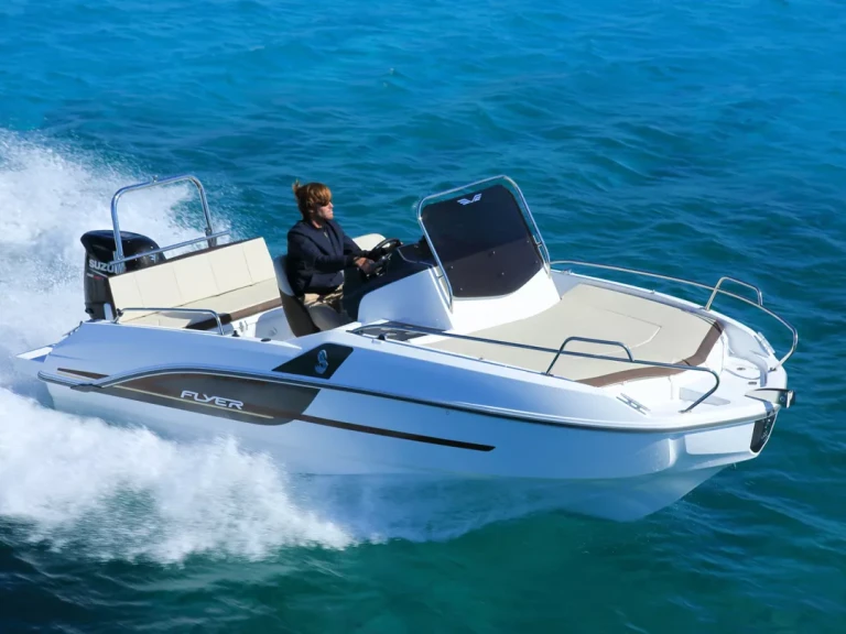 Bénéteau Flyer 5.5 SUNdeck a louer à Novalja