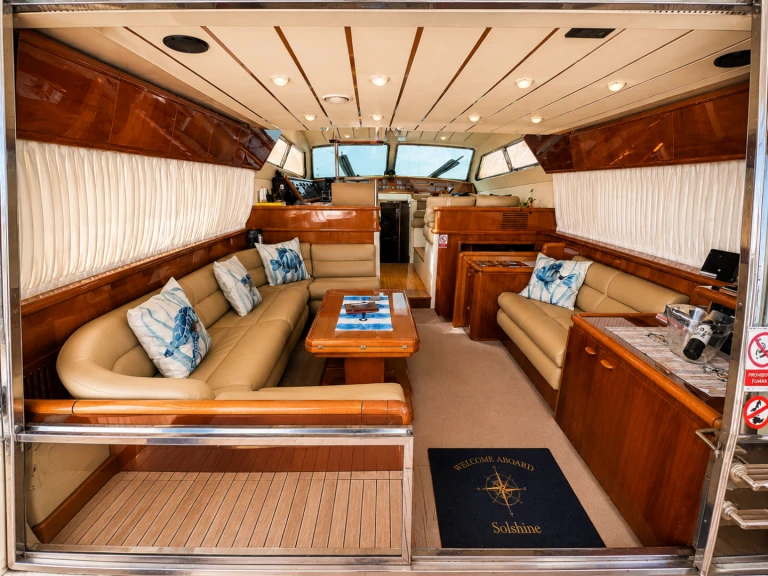 Location bateau Cádiz pas cher 175 Fly