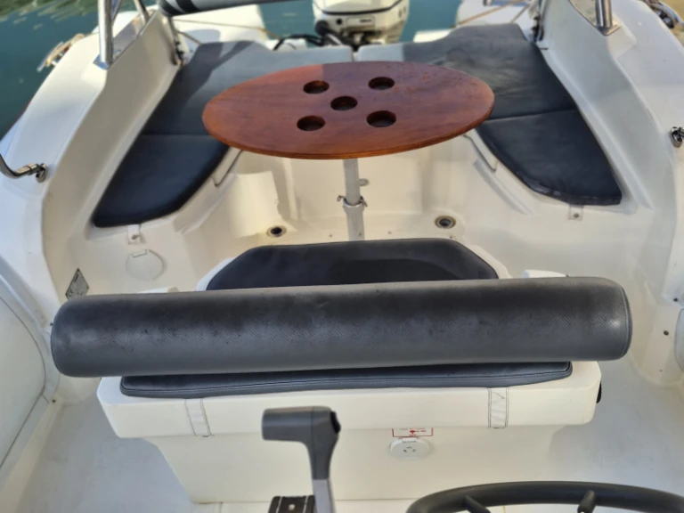Location bateau Fréjus pas cher Martinique 2600