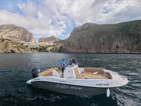 Location Bateau à moteur à Altea - Nireus Nireus 620 cl