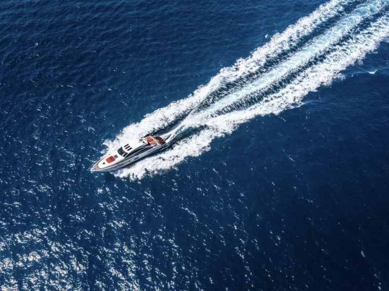 Yacht à louer à Saint-Tropez au meilleur prix
