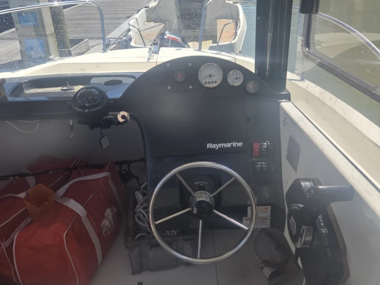 Location à Saint-Valery-sur-Somme - Quicksilver Captur 555 Pilothouse sur SamBoat