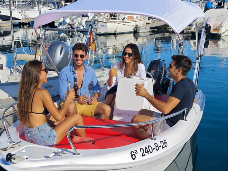 Louer Bateau à moteur avec ou sans skipper Estable à Alicante