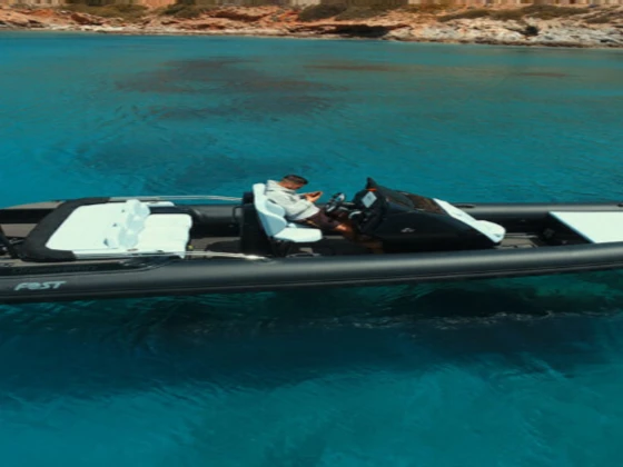 Location à Kýthnos (Ville) - Fost Obsession 8,60 sur SamBoat