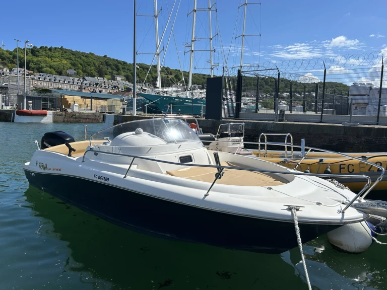 Location bateau Jeanneau Cap Camarat 7.15 WA à Fécamp sur Samboat